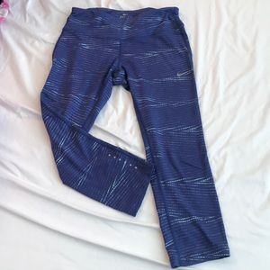 Nike Dri Fit Cropped Leggings (S)